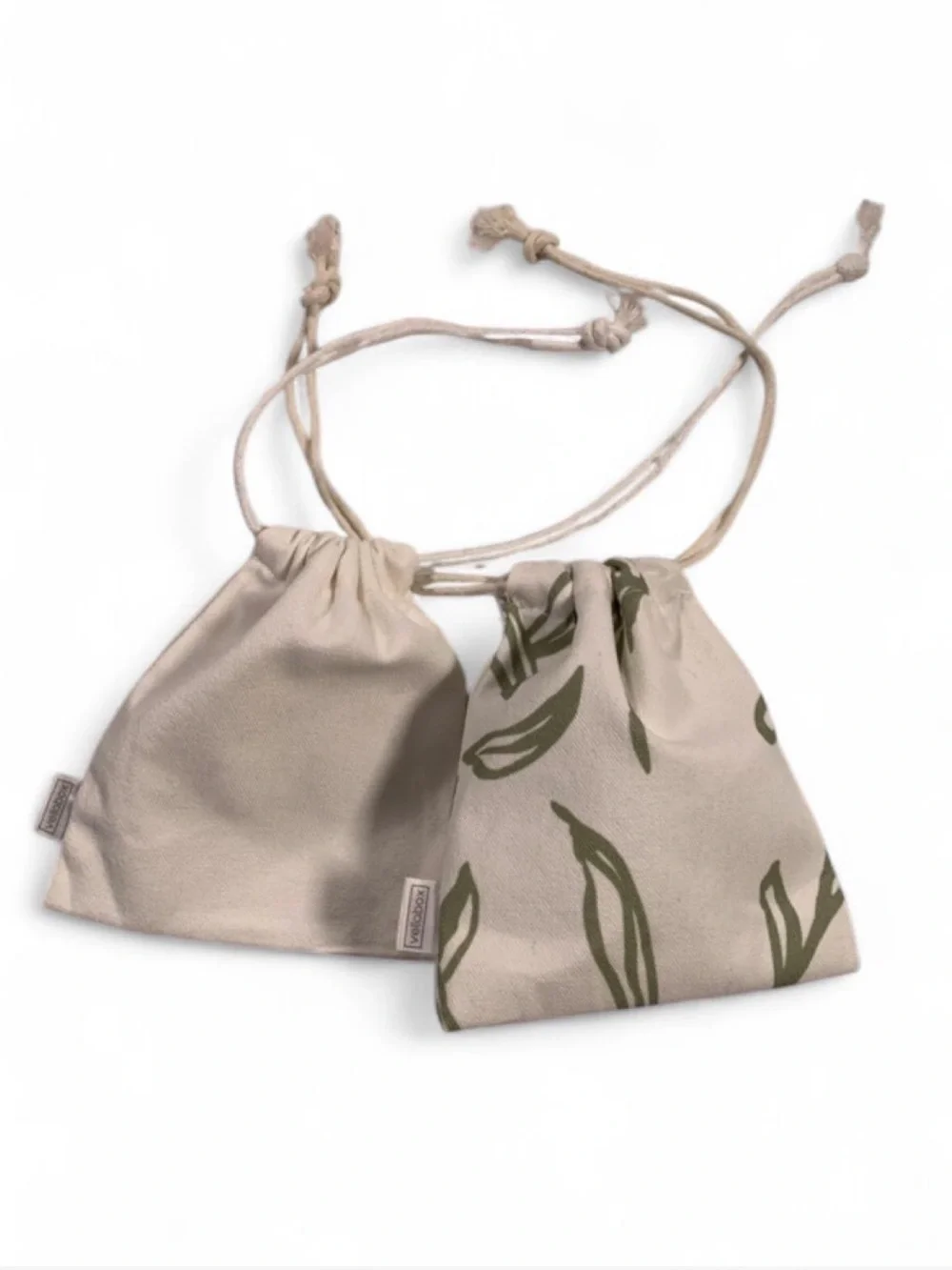 Vellabox Canvas Drawstring Pouches - White & Green Leaf Print